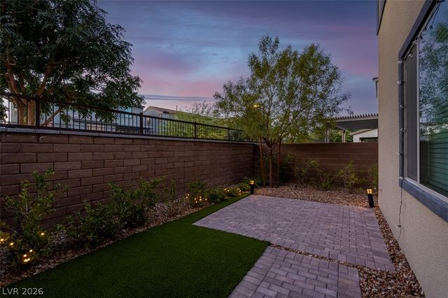 6849 Desert Finch Street, North Las Vegas, NV 89084