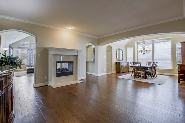 3006 Redcliff Lane, Garland, TX 75043