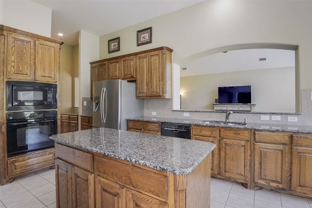 3006 Redcliff Lane, Garland, TX 75043