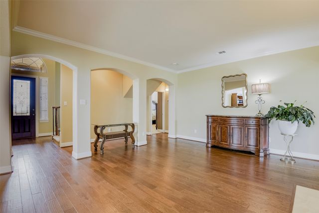 3006 Redcliff Lane, Garland, TX 75043