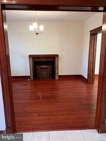 4018 NW 14TH ST NW, Washington, DC 20011