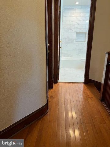 4018 NW 14TH ST NW, Washington, DC 20011