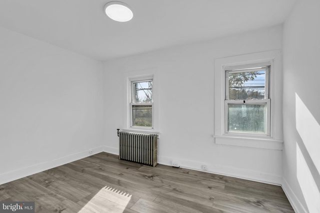 28 BOND ST, Trenton, NJ 08618