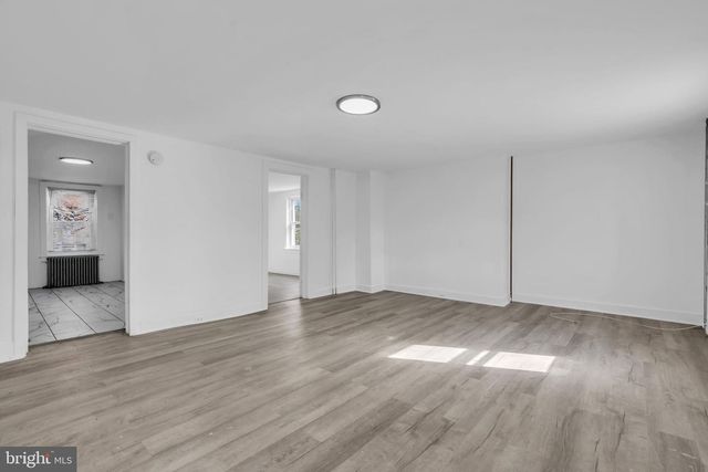 28 BOND ST, Trenton, NJ 08618