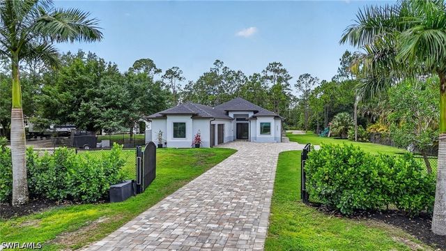 4395 16th ST NE, Naples, FL 34120