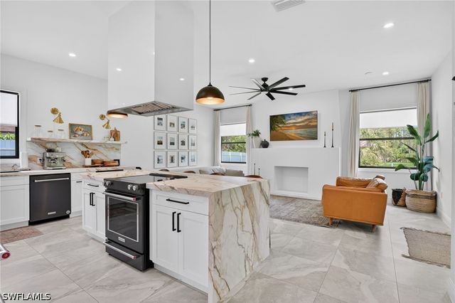 4395 16th ST NE, Naples, FL 34120