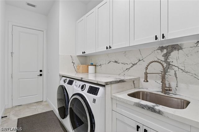 4395 16th ST NE, Naples, FL 34120
