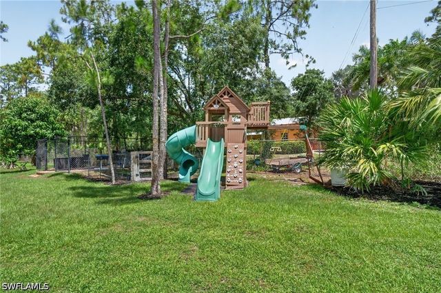 4395 16th ST NE, Naples, FL 34120