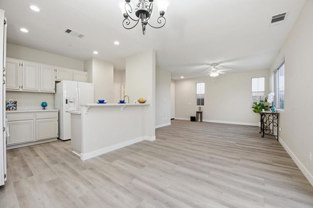 247 Melinda Way, Oceanside, CA 92057