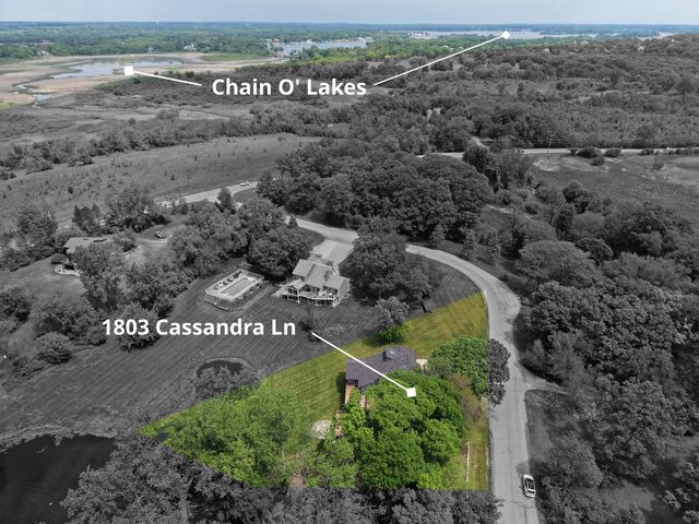 1803 Cassandra Lane, Mchenry, IL 60051