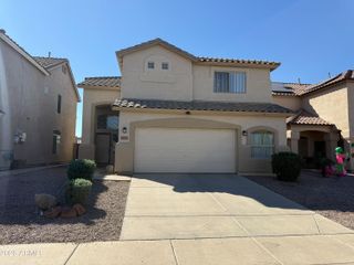 6425 W Desert Hollow Drive, Phoenix, AZ 85083