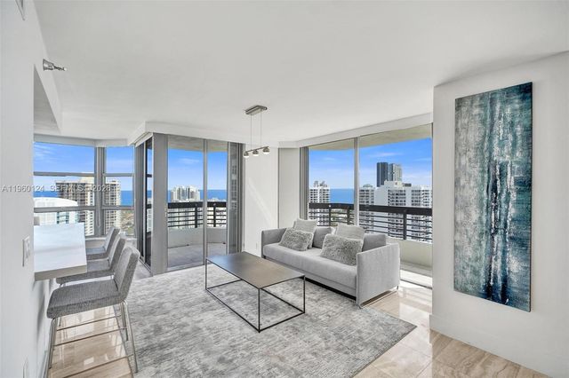 3500 Mystic Pointe Dr 3206, Aventura, FL 33180