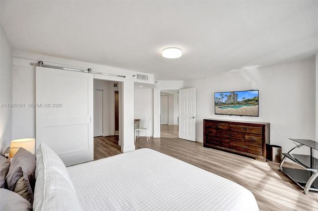 3500 Mystic Pointe Dr 3206, Aventura, FL 33180