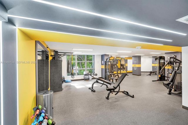 3500 Mystic Pointe Dr 3206, Aventura, FL 33180