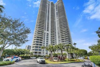 3500 Mystic Pointe Dr 3206, Aventura, FL 33180