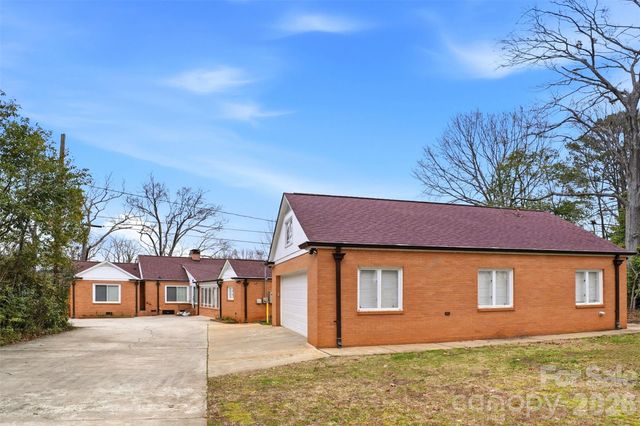 2637 Armstrong Circle, Gastonia, NC 28054