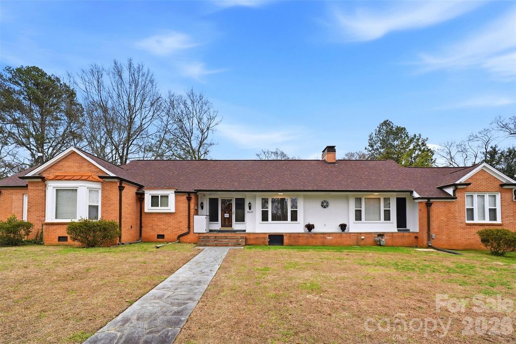 2637 Armstrong Circle, Gastonia, NC 28054