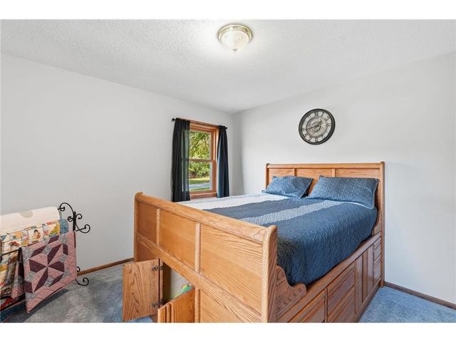16701 Upper 4th Street, Lakeland, MN 55043
