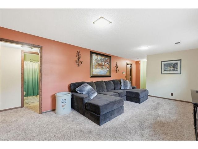 16701 Upper 4th Street, Lakeland, MN 55043