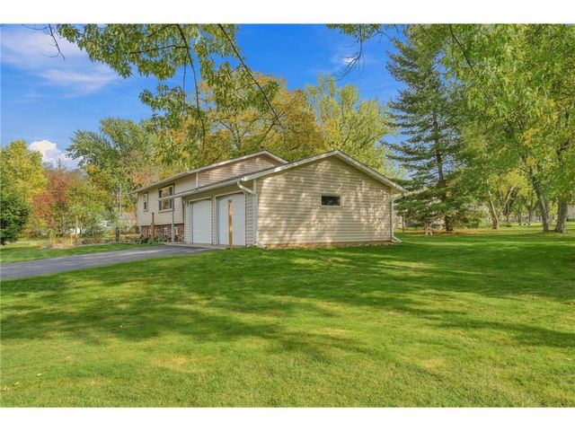 16701 Upper 4th Street, Lakeland, MN 55043