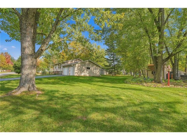 16701 Upper 4th Street, Lakeland, MN 55043