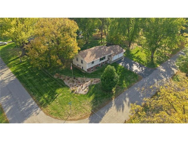 16701 Upper 4th Street, Lakeland, MN 55043