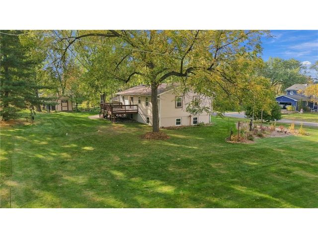 16701 Upper 4th Street, Lakeland, MN 55043
