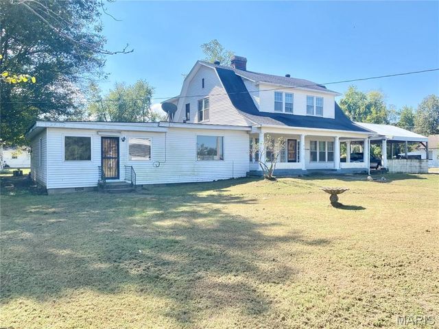 101 E Cedar Street, Bertrand, MO 63823