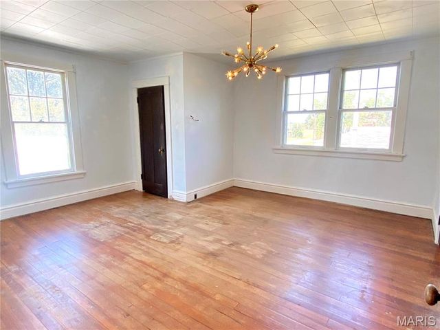 101 E Cedar Street, Bertrand, MO 63823