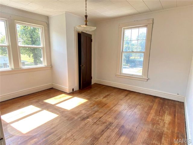 101 E Cedar Street, Bertrand, MO 63823