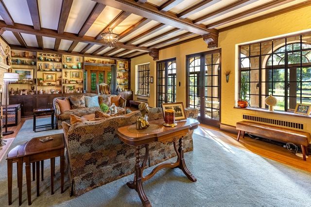 661 Market Street, Winona, MN 55987