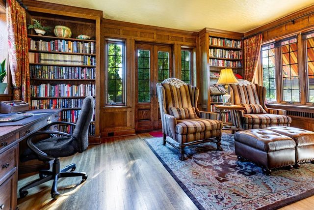 661 Market Street, Winona, MN 55987