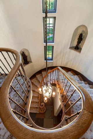 661 Market Street, Winona, MN 55987