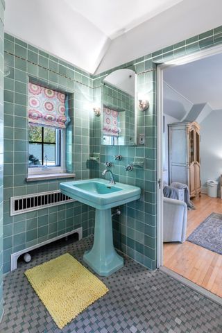 661 Market Street, Winona, MN 55987