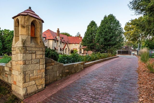 661 Market Street, Winona, MN 55987