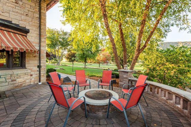 661 Market Street, Winona, MN 55987