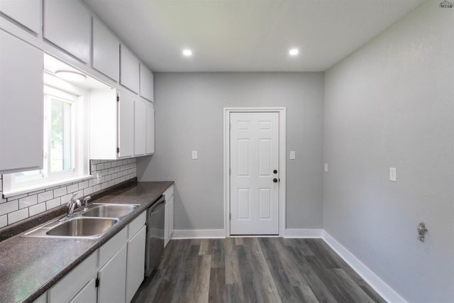 701 POLK STREET, Wichita Falls, TX 76309