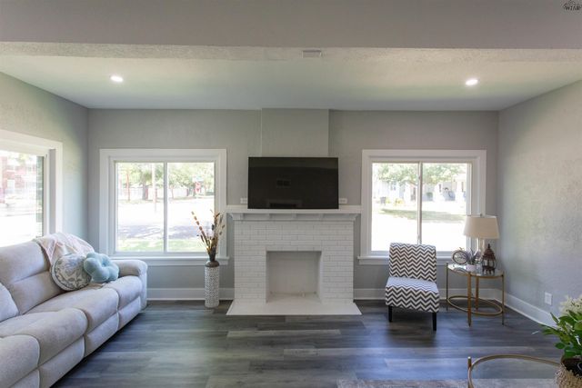 701 POLK STREET, Wichita Falls, TX 76309
