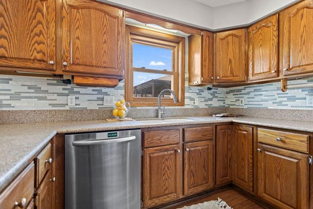 2519 41st AVENUE, Kenosha, WI 53144