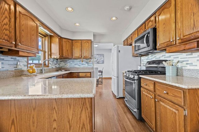 2519 41st AVENUE, Kenosha, WI 53144