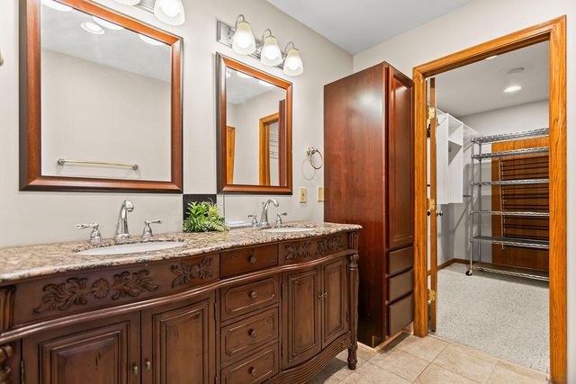 2519 41st AVENUE, Kenosha, WI 53144