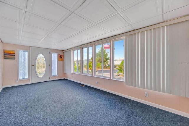 162 S SAINT THOMAS CIRCLE, Apollo Beach, FL 33572