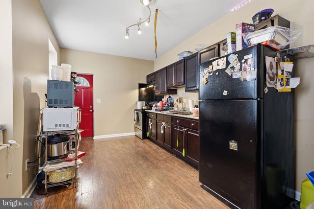 910 E WESTMORELAND ST, Philadelphia, PA 19134