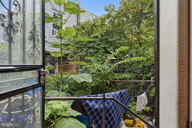910 E WESTMORELAND ST, Philadelphia, PA 19134