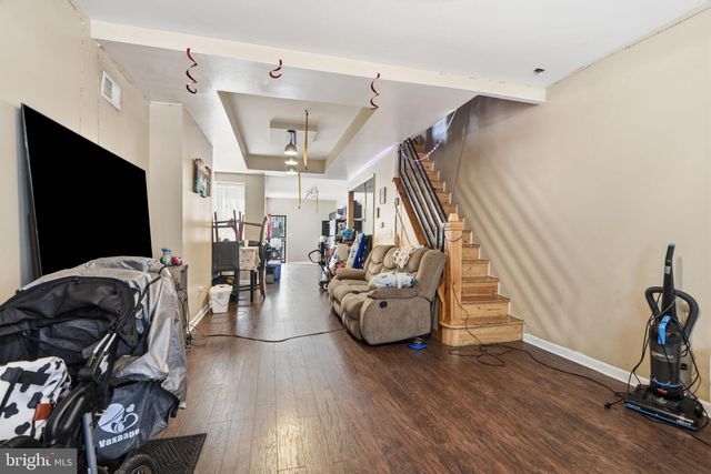 910 E WESTMORELAND ST, Philadelphia, PA 19134