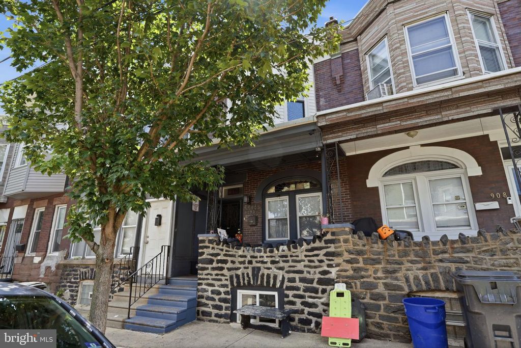910 E WESTMORELAND ST, Philadelphia, PA 19134