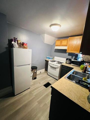 944 Caulfield Avenue Sw, City Of Grand Rapids, MI 49503