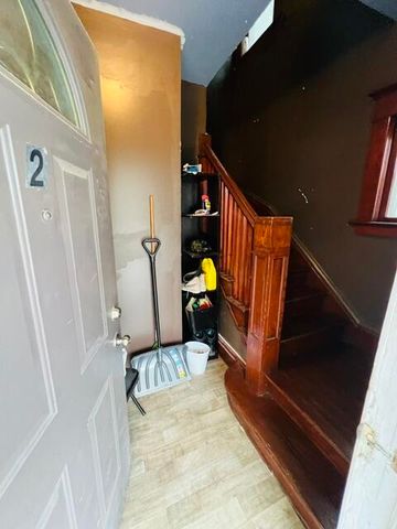 944 Caulfield Avenue Sw, City Of Grand Rapids, MI 49503