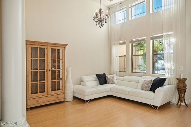 2064 Poetry Avenue, Henderson, NV 89052