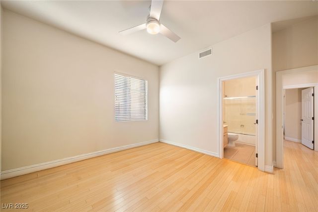 2064 Poetry Avenue, Henderson, NV 89052